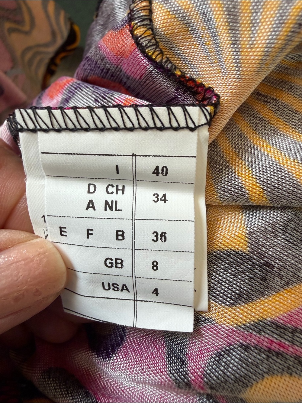 Rare vintage? Missoni knit boho colorful Skirt Sz 4 pull on mini - Picture 9 of 9